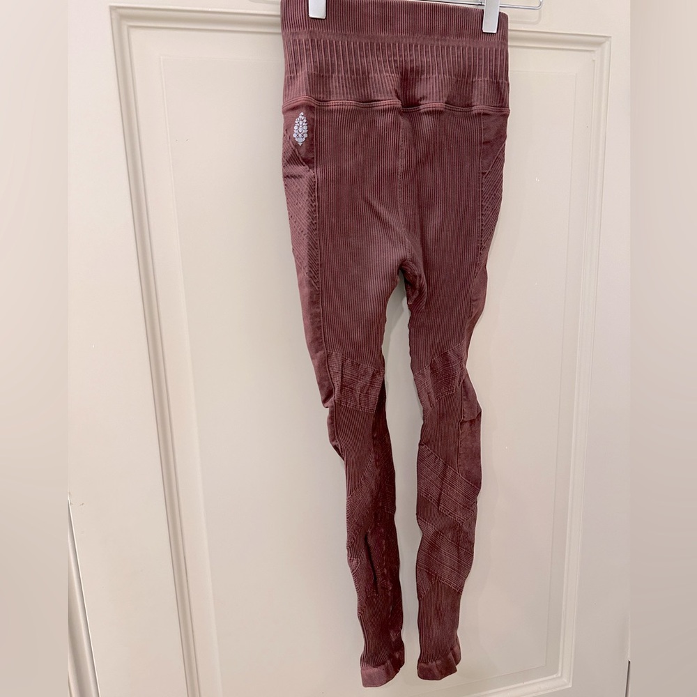 Free people movement high rise diamond legging - Picture 2 of 13